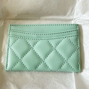 Source Unknown Mint Quilted Card Holder with Silver hardware New